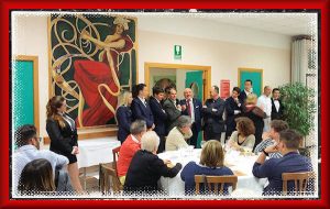 Studenti, insegnanti e il preside