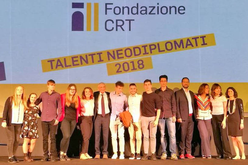 gruppo di studenti del Prever in partenza per Ibiza e Gran Canaria